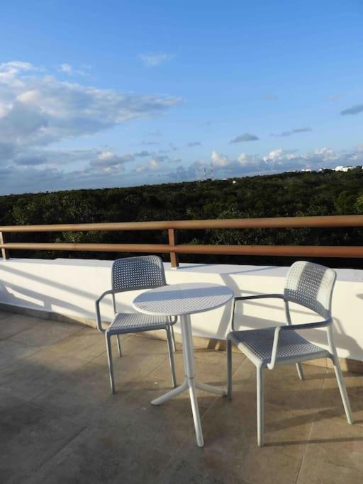 Aku-Chic Newly Furbished Condo Jungle Pool Xetna Exterior photo
